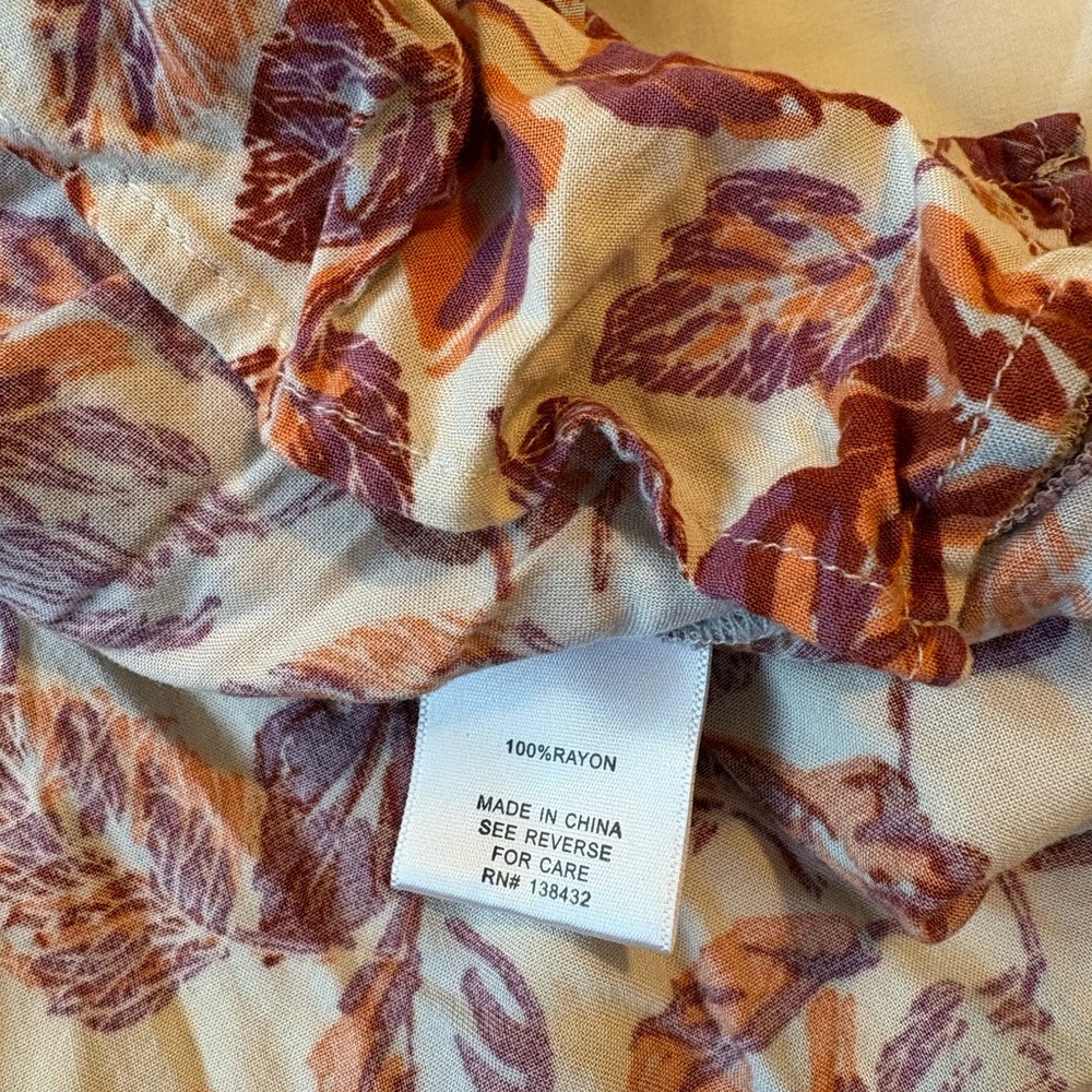 Modcloth Leaf Print Blouse - Picture 10 of 10
